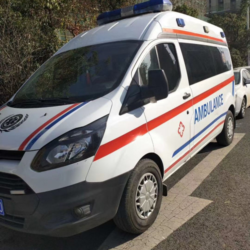 秀英品质救护车出租,为您的健康出行负责